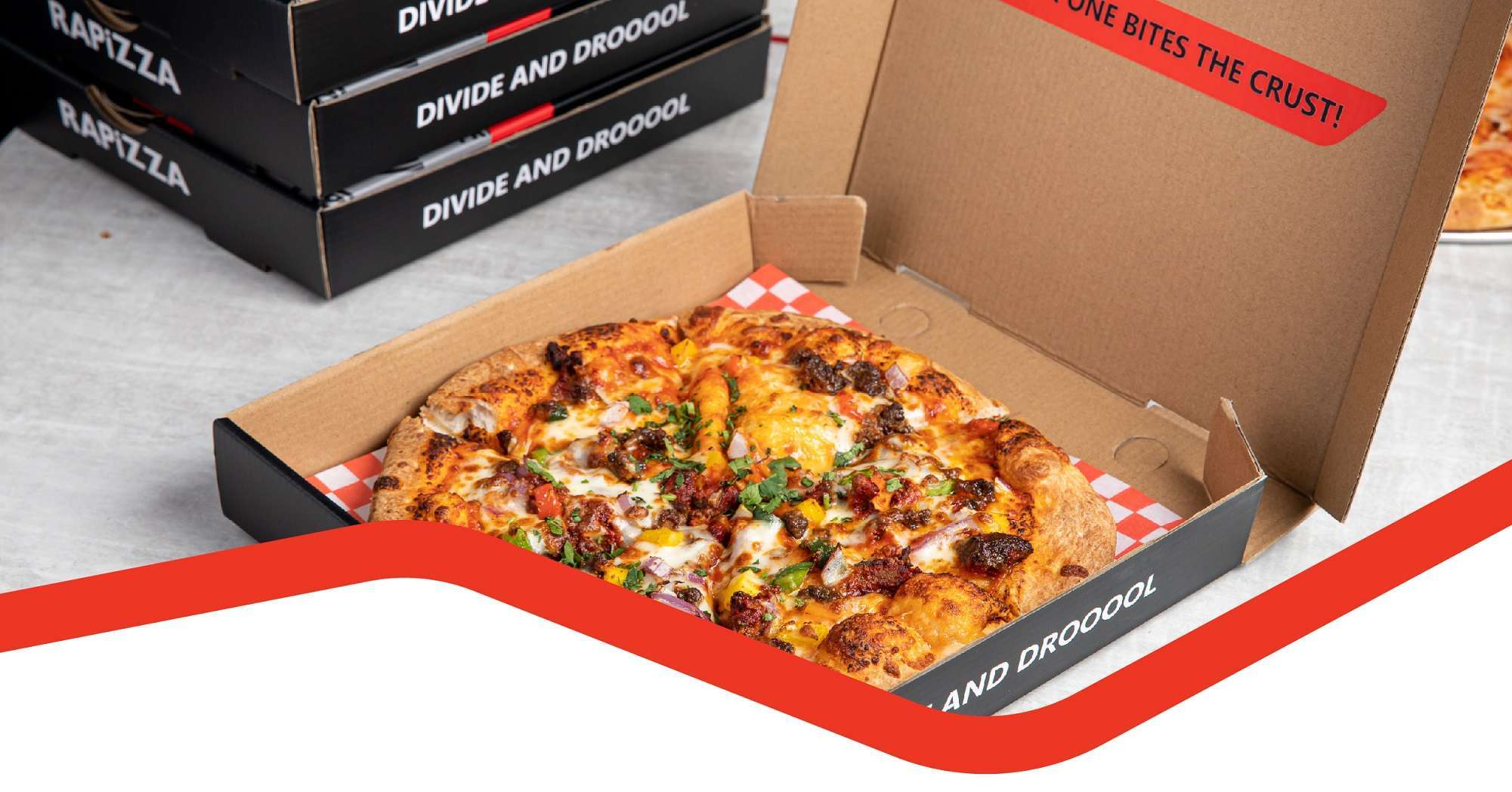 Top 5 Desi style pizza in Toronto Indian Tandoori Pizza
